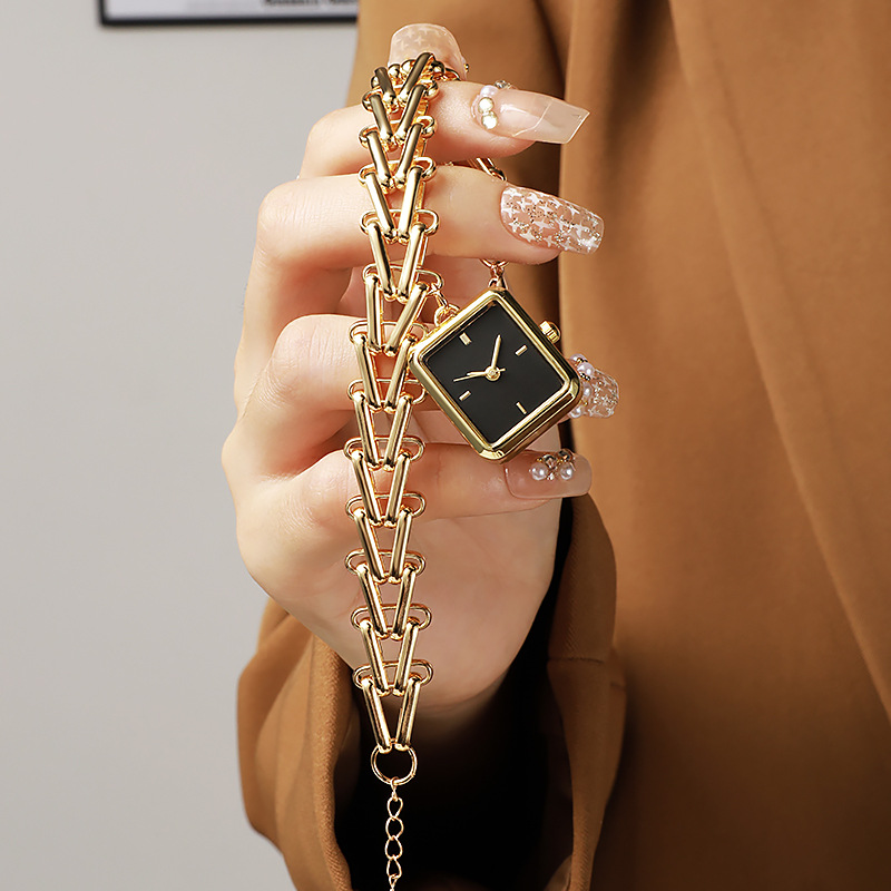 Orologio al Quarzo da Donna, L - Watch Triangle Luxury recensione e prezzo