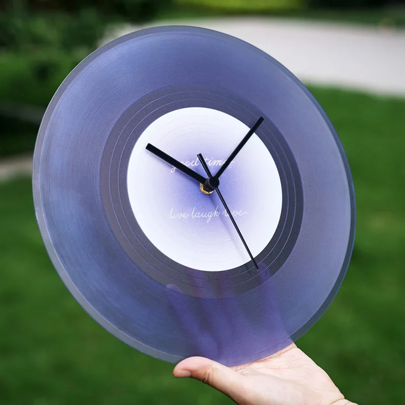 Orologi in vinile colorato tra - Luxury Watch Photo recensione e prezzo
