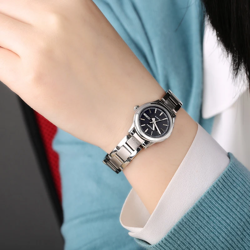 BERNY Orologio da donna di lus - Luxury Watch In Japan recensione e prezzo
