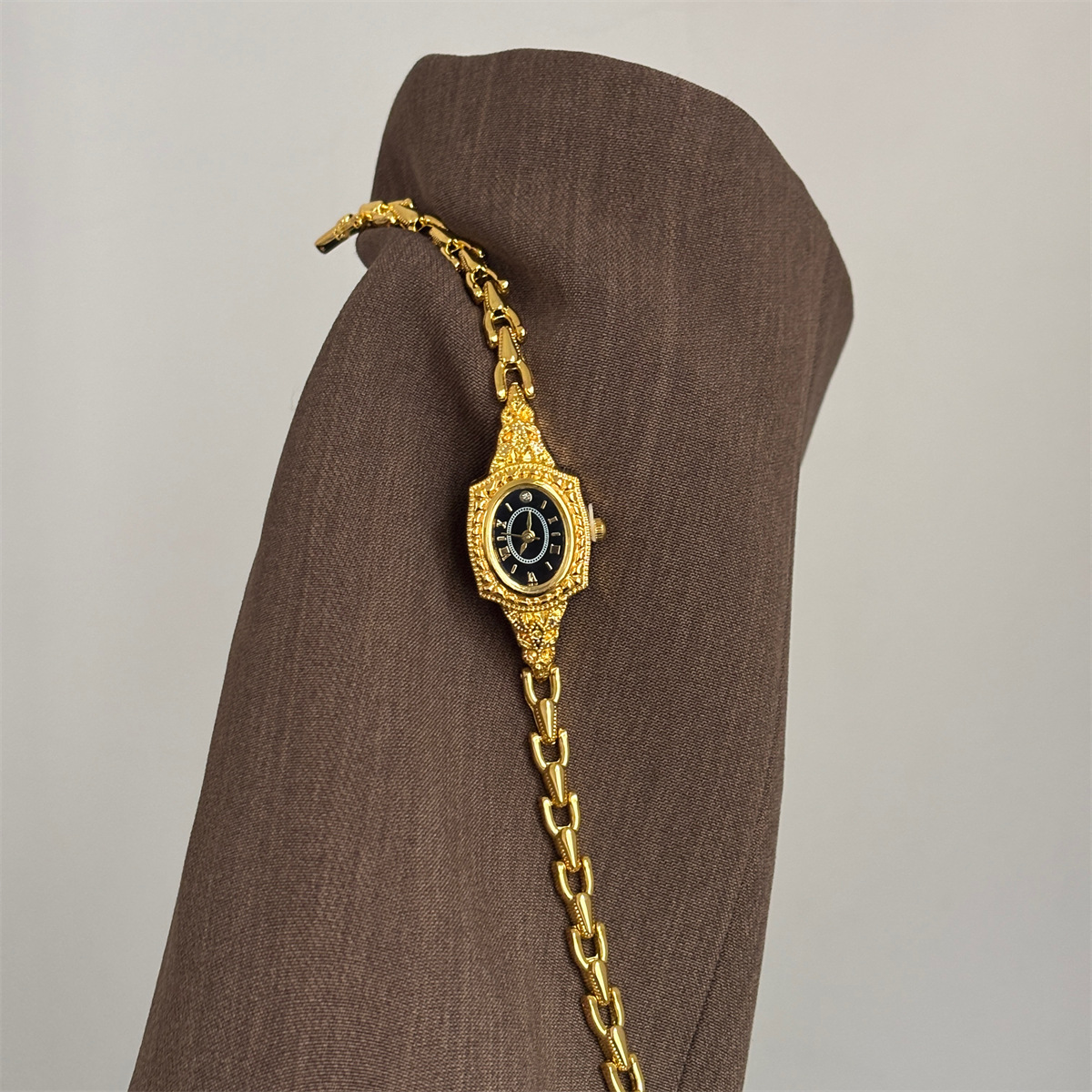 Orologio da Donna Vintage di L - Luxury Watch Grade recensione e prezzo