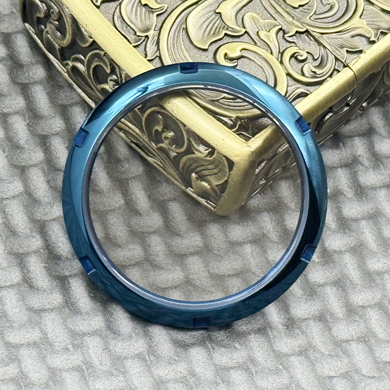 Custodie per orologi in vetro  - Exhibition Caseback recensione e prezzo