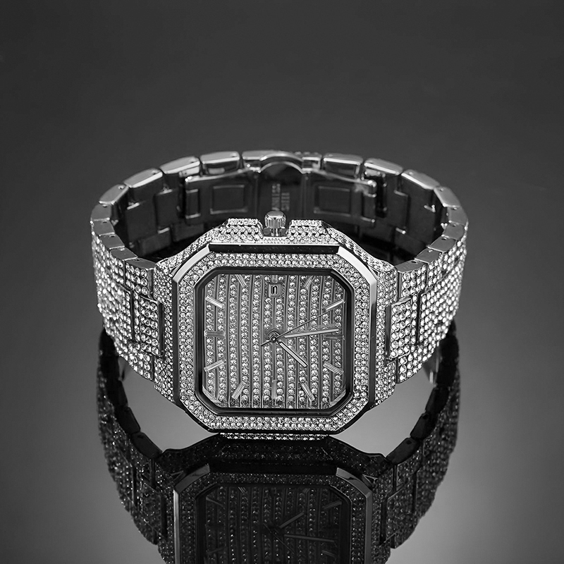 Orologi al Quarzo Hip Hop da U - Luxury Watch Gold And Black recensione e prezzo