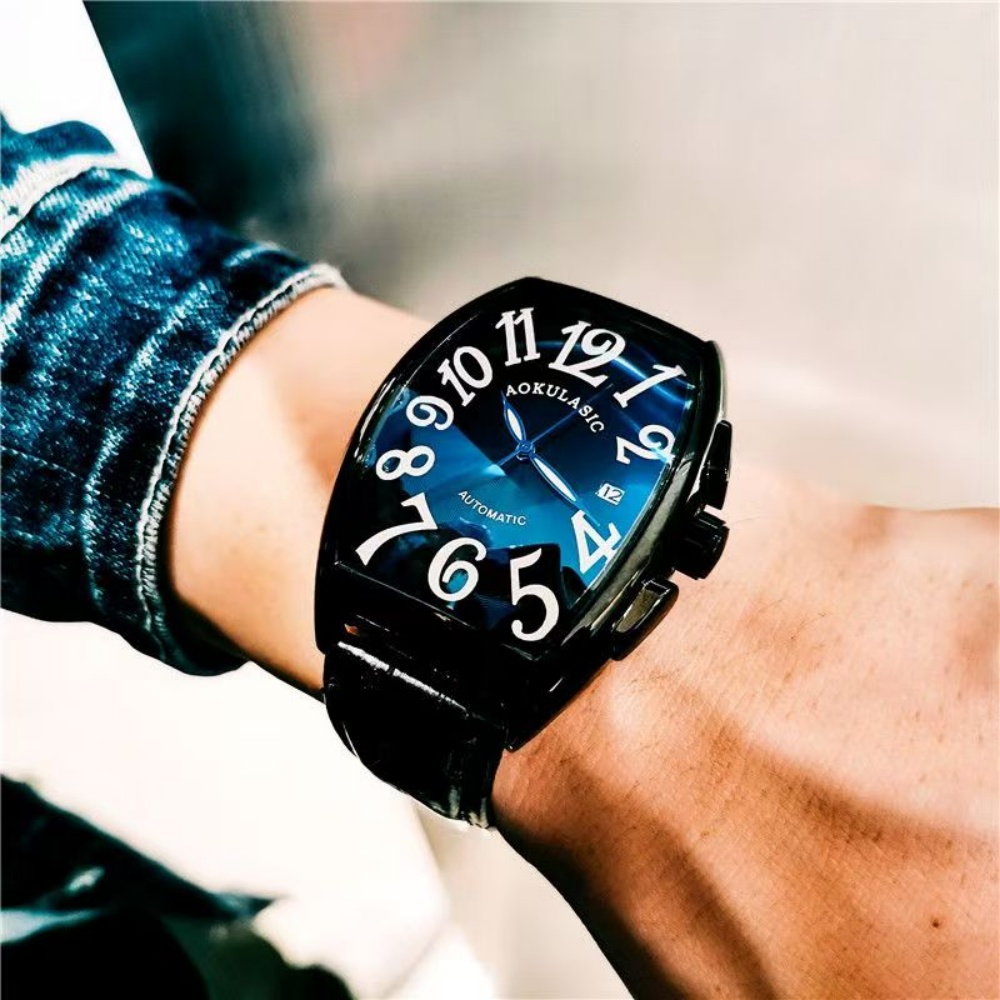 Nuovo orologio meccanico da uo - Luxury Watch Value recensione e prezzo