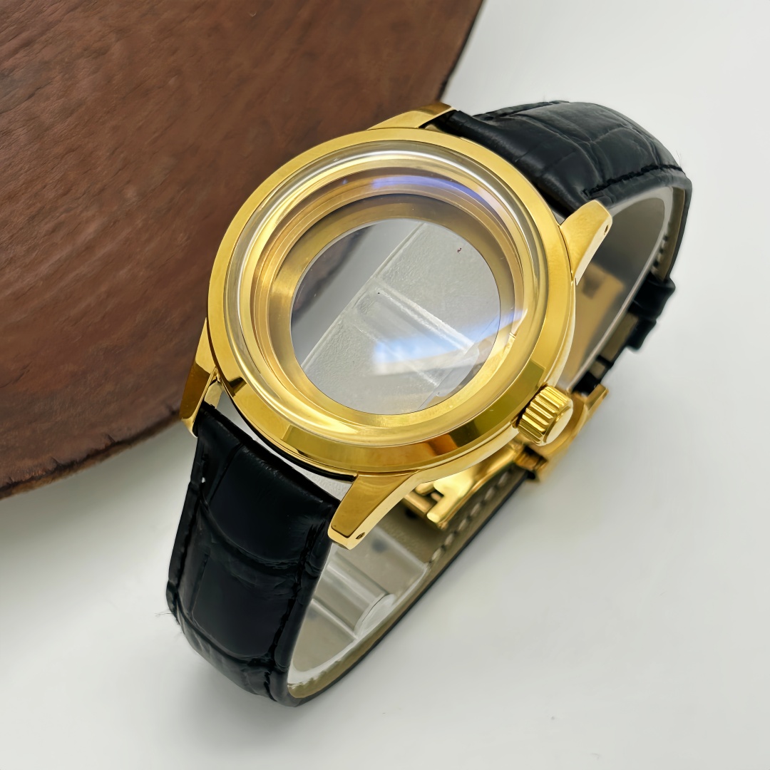 Cinturino in pelle con fibbia  - Exhibition Caseback recensione e prezzo