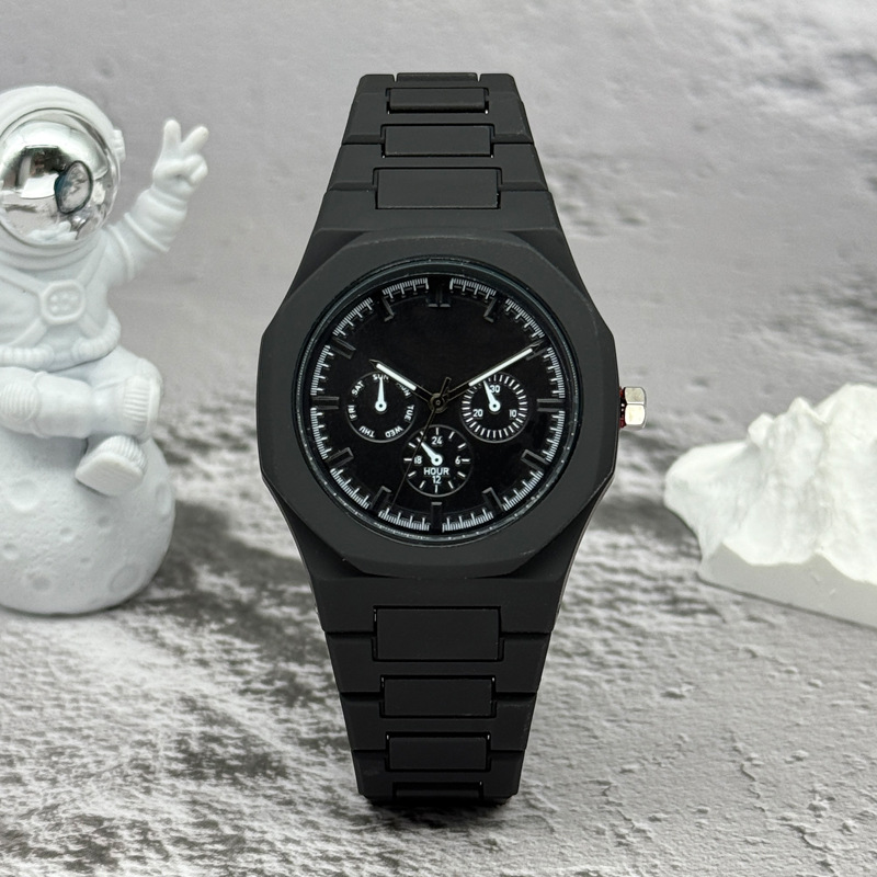 Orologio di Marca Famosa con Q - Luxury Watch Investment recensione e prezzo